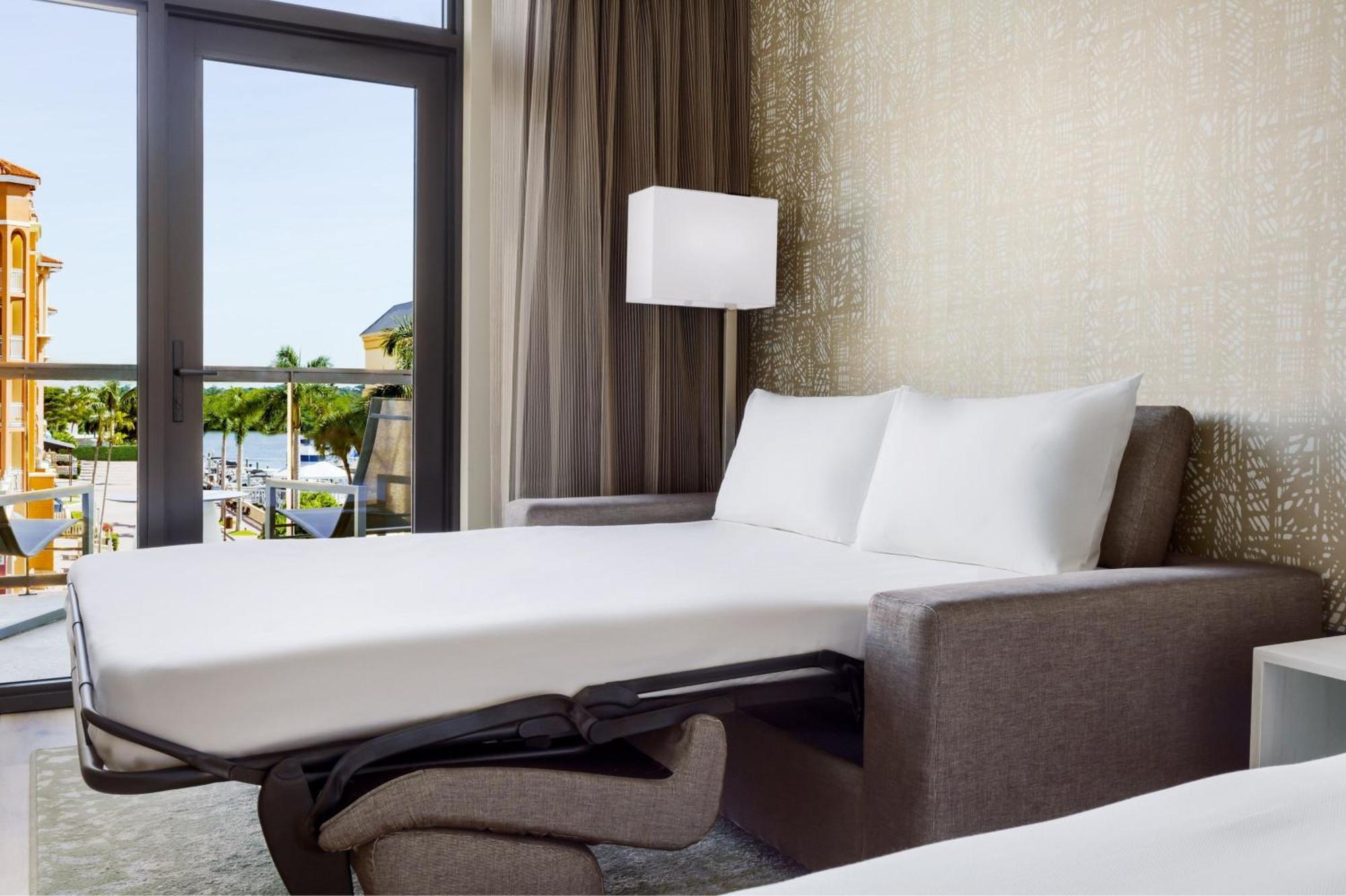 Ac Hotel By Marriott Naples 5Th Avenue Exterior foto